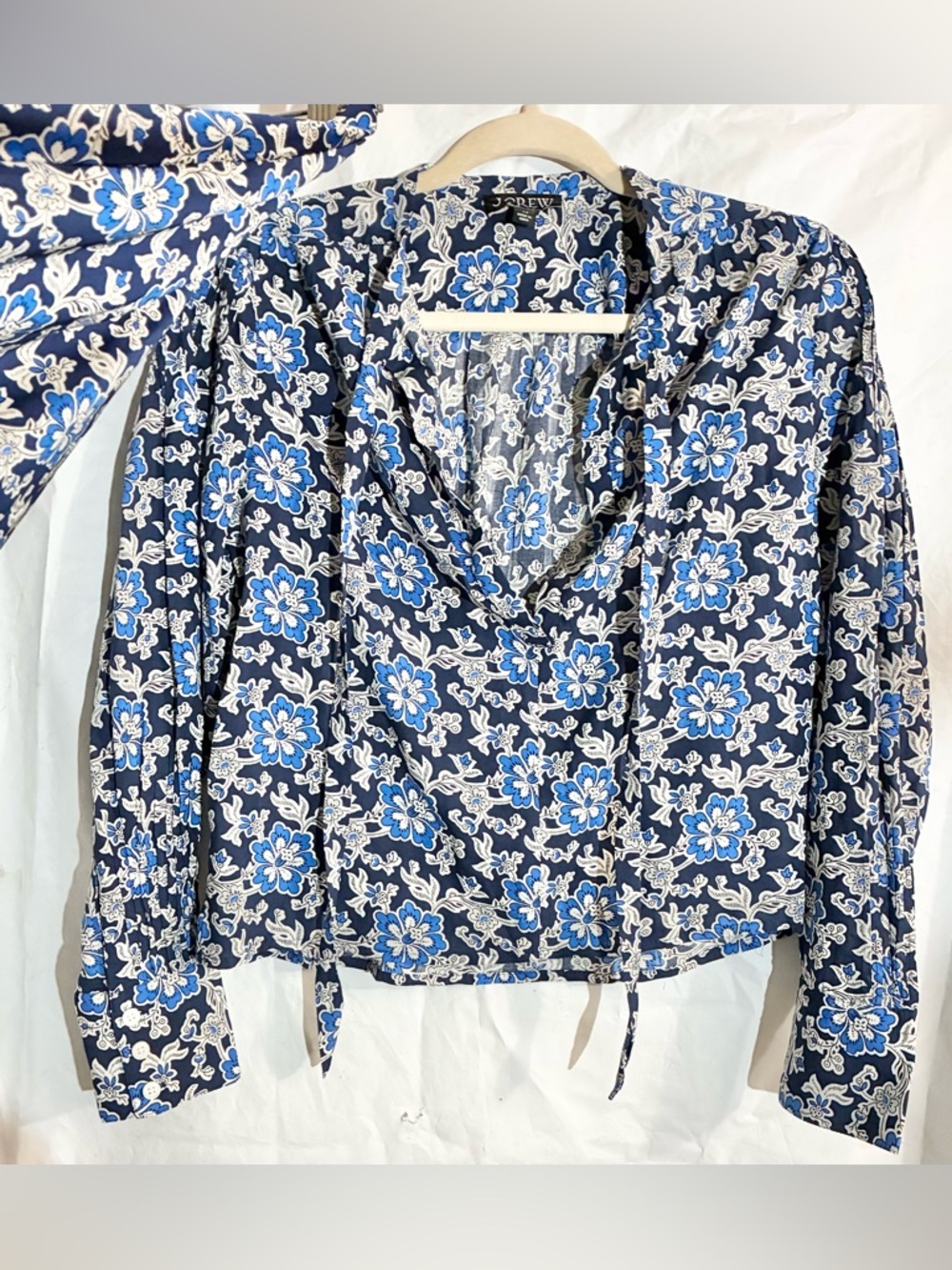 J Crew Blue Floral Skirt Midi Set Sz S /XS Blouse Pleated Midi Length Mix Media